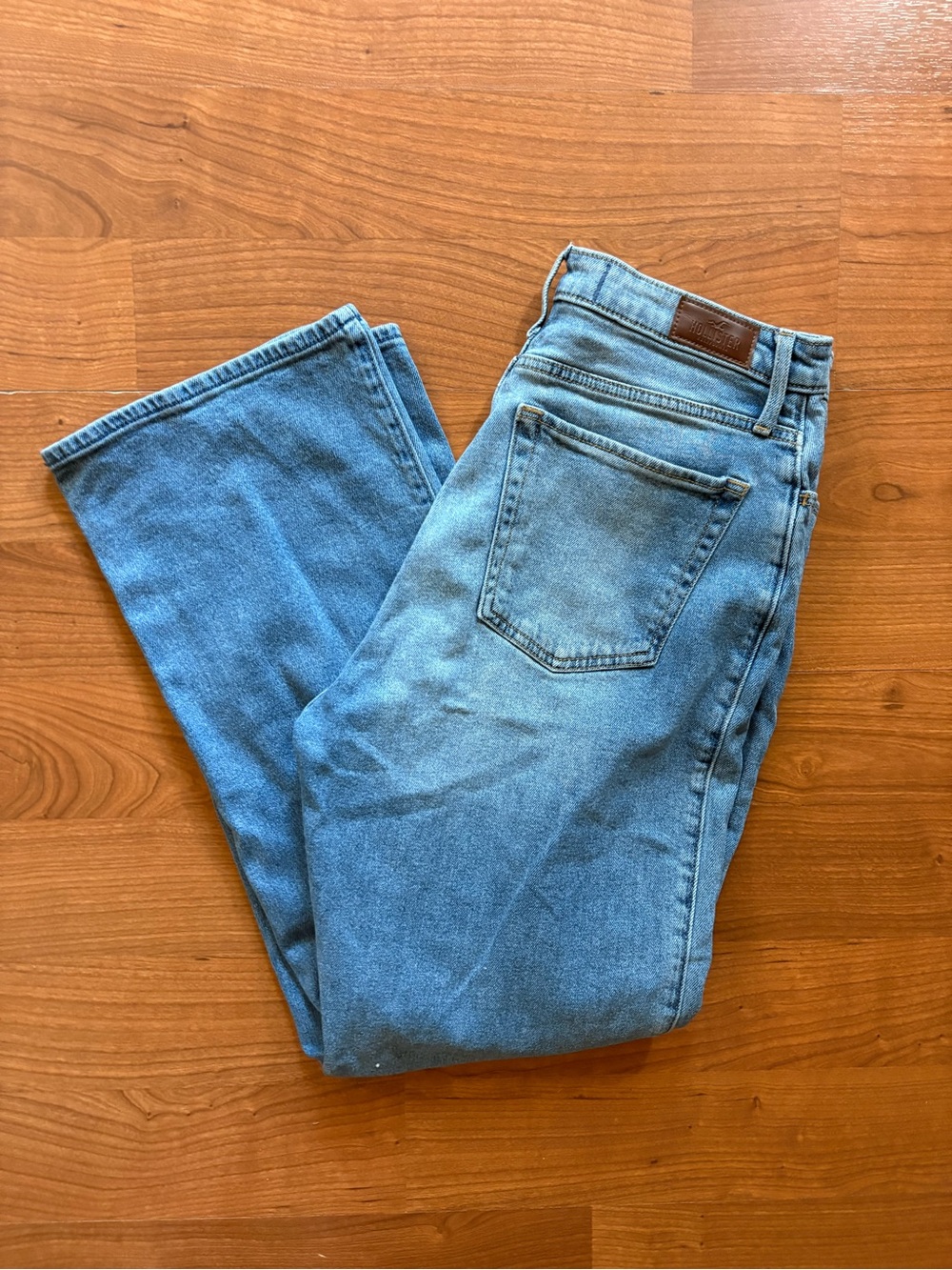 Hollister Light Blue Curvy Ultra High-Rise Dad Jeans